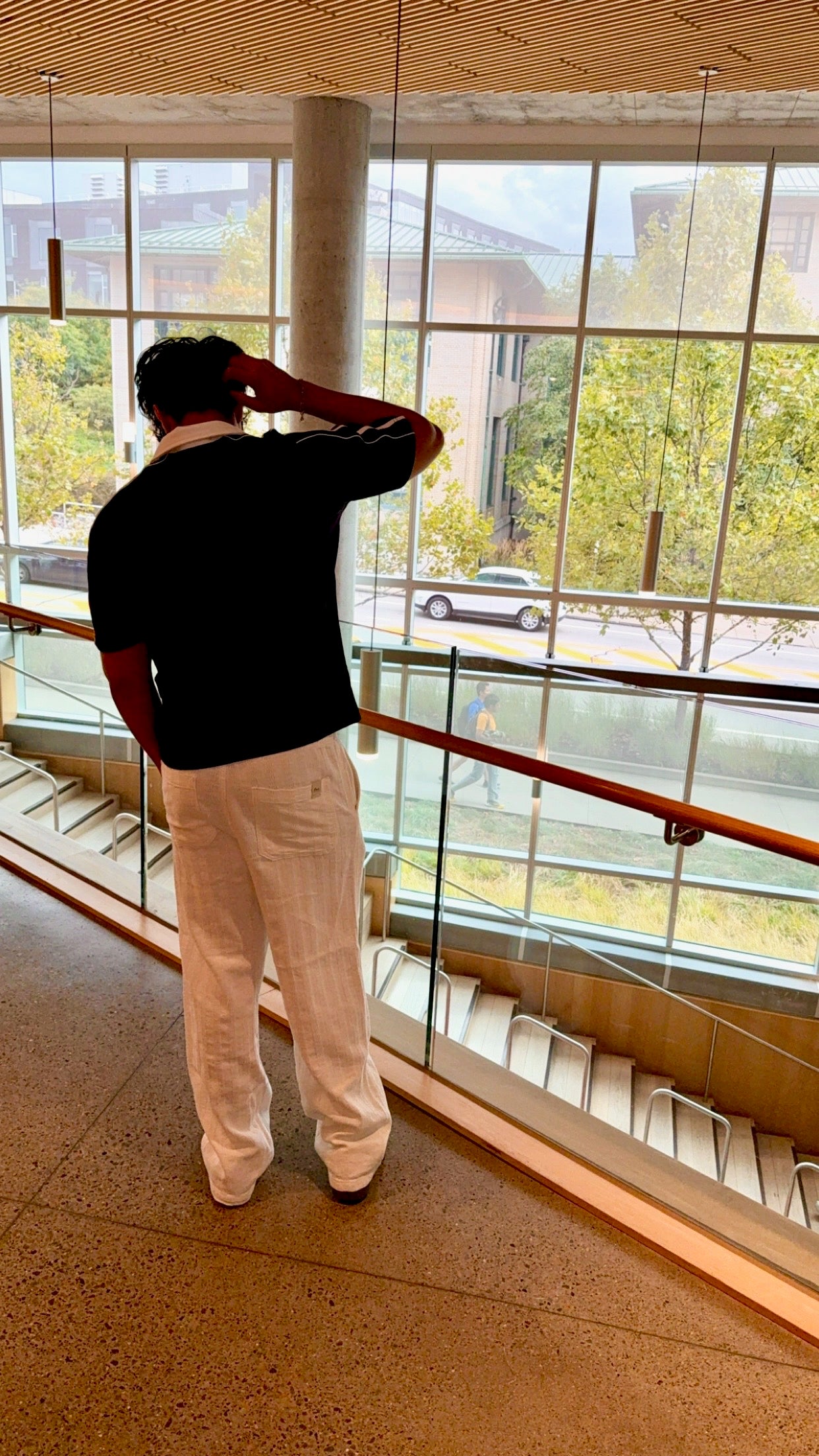 Contrast Collar Short-Sleeve Polo Shirt